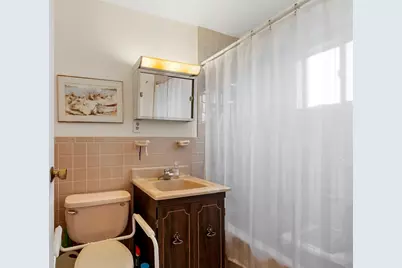 585 Revere Beach Parkway #312, Revere, MA 02151 - Photo 15