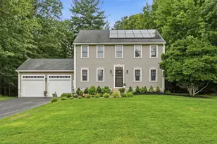 21 Wildflower Dr, Sutton, MA 01590 - Photo 1