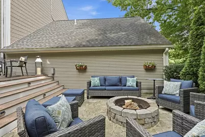 21 Wildflower Dr, Sutton, MA 01590 - Photo 35