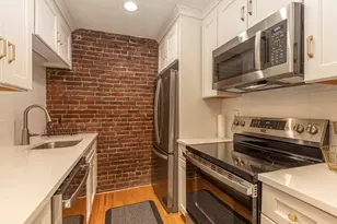 462 Beacon St, Boston, MA 02115 - Photo 17