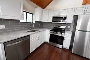 498 N End Blvd, Salisbury, MA 01952 - Photo 7