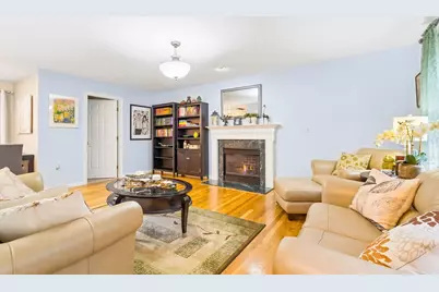 45 Braeburn Rd #45, Boston, MA 02136 - Photo 7