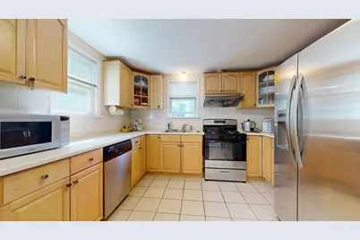 7 Norton Rd, Lexington, MA 02420 - Photo 3
