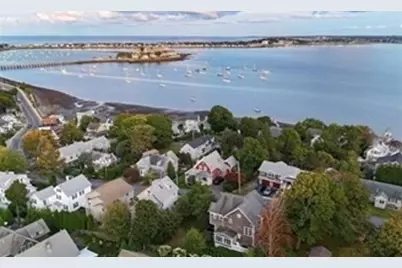 14 Highland Avenue #House, Hull, MA 02045 - Photo 9