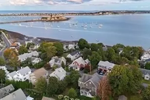 14 Highland Ave, Hull, MA 02045 - Photo 9