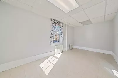 17 North Ave, Rockland, MA 02370 - Photo 5