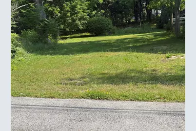 12 Nelson Pl, Worcester, MA 01605 - Photo 5