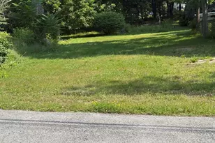 12 Nelson Pl, Worcester, MA 01605 - Photo 5