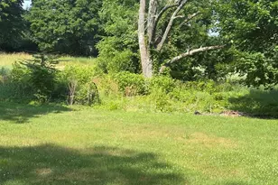 12 Nelson Pl, Worcester, MA 01605 - Photo 9
