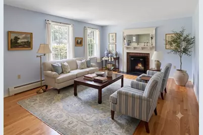 19 Abbott St, Merrimac, MA 01860 - Photo 5