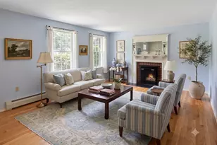 19 Abbott St, Merrimac, MA 01860 - Photo 5