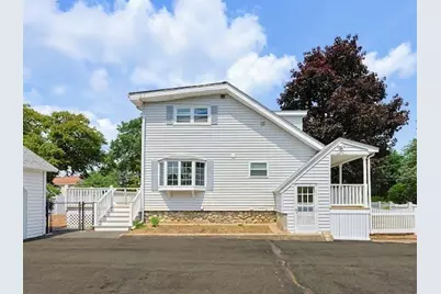 374 Plain St, Stoughton, MA 02072 - Photo 5
