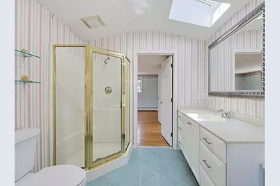 374 Plain St, Stoughton, MA 02072 - Photo 29