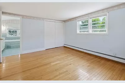 374 Plain St, Stoughton, MA 02072 - Photo 23