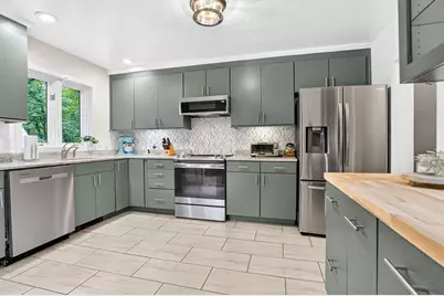 27 Walden Dr, Easton, MA 02334 - Photo 11