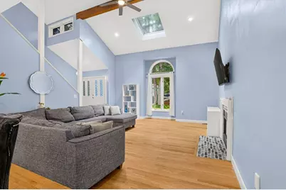 27 Walden Dr, Easton, MA 02334 - Photo 5