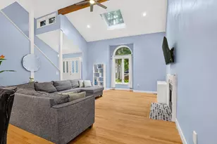 27 Walden Dr, Easton, MA 02334 - Photo 5