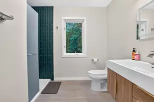 27 Walden Dr, Easton, MA 02334 - Photo 23