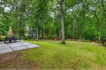 27 Walden Dr, Easton, MA 02334 - Photo 33