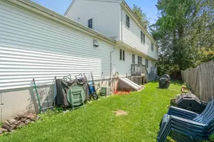 11 Brackett Rd, Framingham, MA 01702 - Photo 21