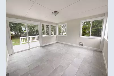 48 Woodlawn St, Randolph, MA 02368 - Photo 9