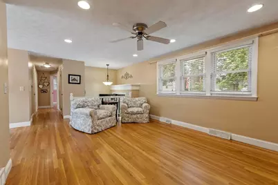 2 Stratton Dr, Hudson, MA 01749 - Photo 9
