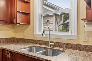 2 Stratton Dr, Hudson, MA 01749 - Photo 5