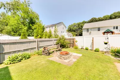 18B Kennebec  St, Worcester, MA 01606 - Photo 29