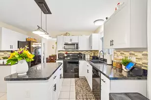 45 Braeburn Rd, Boston, MA 02136 - Photo 11