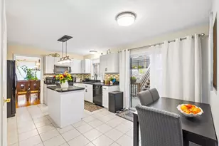 45 Braeburn Rd, Boston, MA 02136 - Photo 9