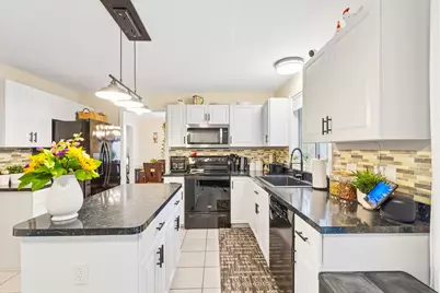 45 Braeburn Rd, Boston, MA 02136 - Photo 11