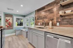 44 Maple Ave, Barnstable, MA 02601 - Photo 7