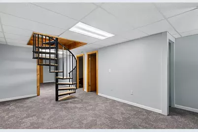 410 Billings Rd, Fitchburg, MA 01420 - Photo 17