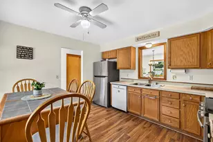 410 Billings Rd, Fitchburg, MA 01420 - Photo 5