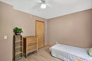 410 Billings Rd, Fitchburg, MA 01420 - Photo 15
