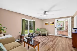 410 Billings Rd, Fitchburg, MA 01420 - Photo 9