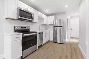 168 Cottage St, Boston, MA 02128 - Photo 9