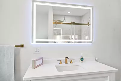 7 Breer St, Brockton, MA 02301 - Photo 15