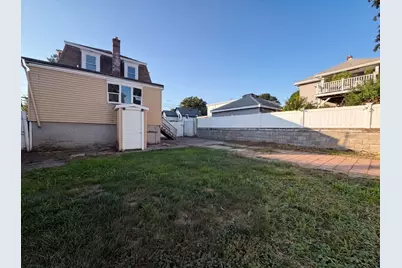 103 Goodridge St, Lynn, MA 01902 - Photo 9