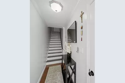 104 Roper St #B, Lowell, MA 01852 - Photo 25