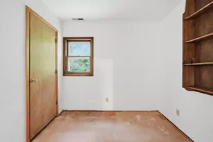 58 Lakeshore Drive Extension, West Brookfield, MA 01585 - Photo 35