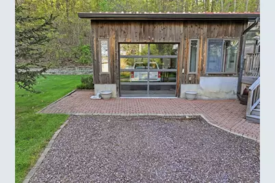 58 Lakeshore Dr Ext, West Brookfield, MA 01585 - Photo 7