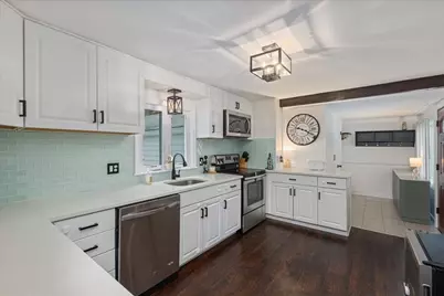 254 Cambridge Rd, Woburn, MA 01801 - Photo 11