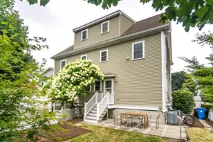 16 Peirce St, Waltham, MA 02453 - Photo 27