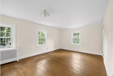 2 Glendower Road, Melrose, MA 02176 - Photo 15