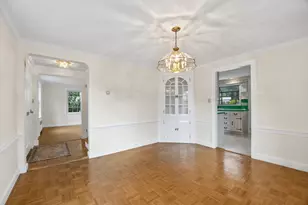 2 Glendower Rd, Melrose, MA 02176 - Photo 11