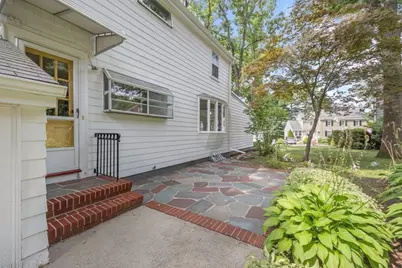 2 Glendower Road, Melrose, MA 02176 - Photo 25