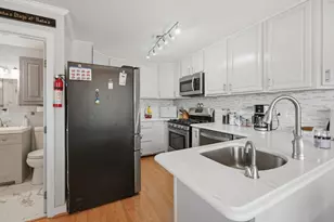 12 Marion St, Haverhill, MA 01832 - Photo 13