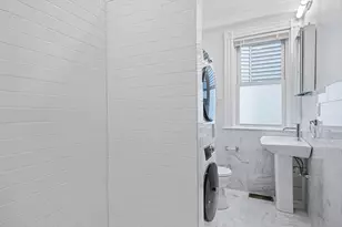35 Newport St, Boston, MA 02125 - Photo 13