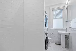 35 Newport St, Boston, MA 02125 - Photo 13